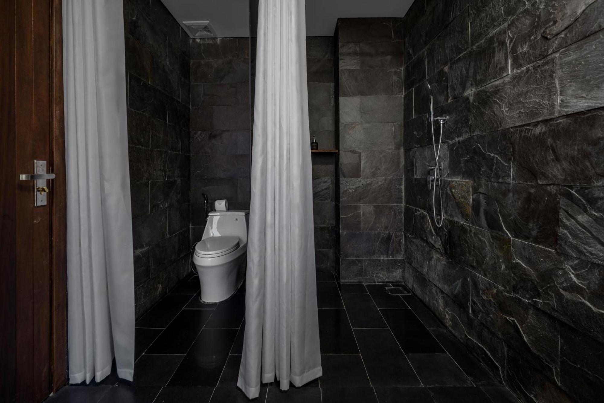 The Hem Hotel And Apartment Da Nang Exterior photo